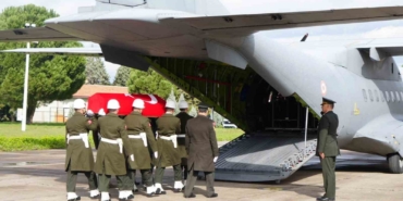 Şehit F-16 pilotunun cenazesi memleketine uğurlandı