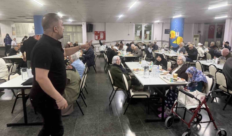 Bursa’da duygulandıran iftar