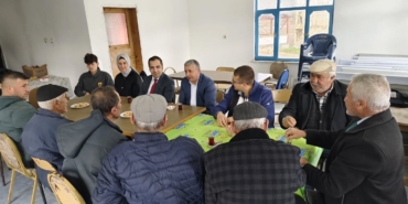 Yenipazar’da vatandaşlarla birebir temas