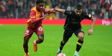 Ziraat Türkiye Kupası: Galatasaray: 3 - İstanbulspor: 1 (İlk yarı)