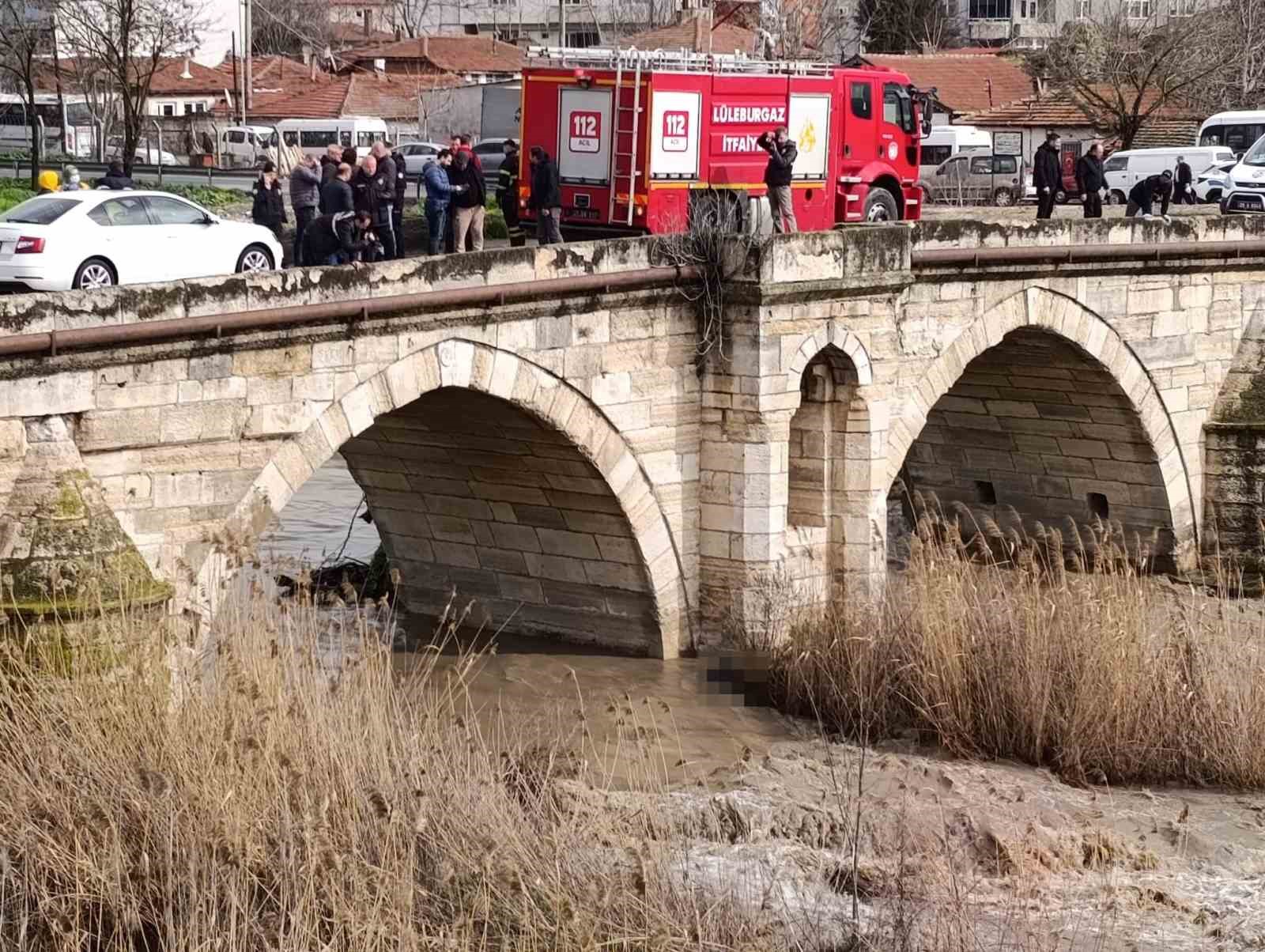 Lüleburgaz’da dere yatağında ceset bulundu