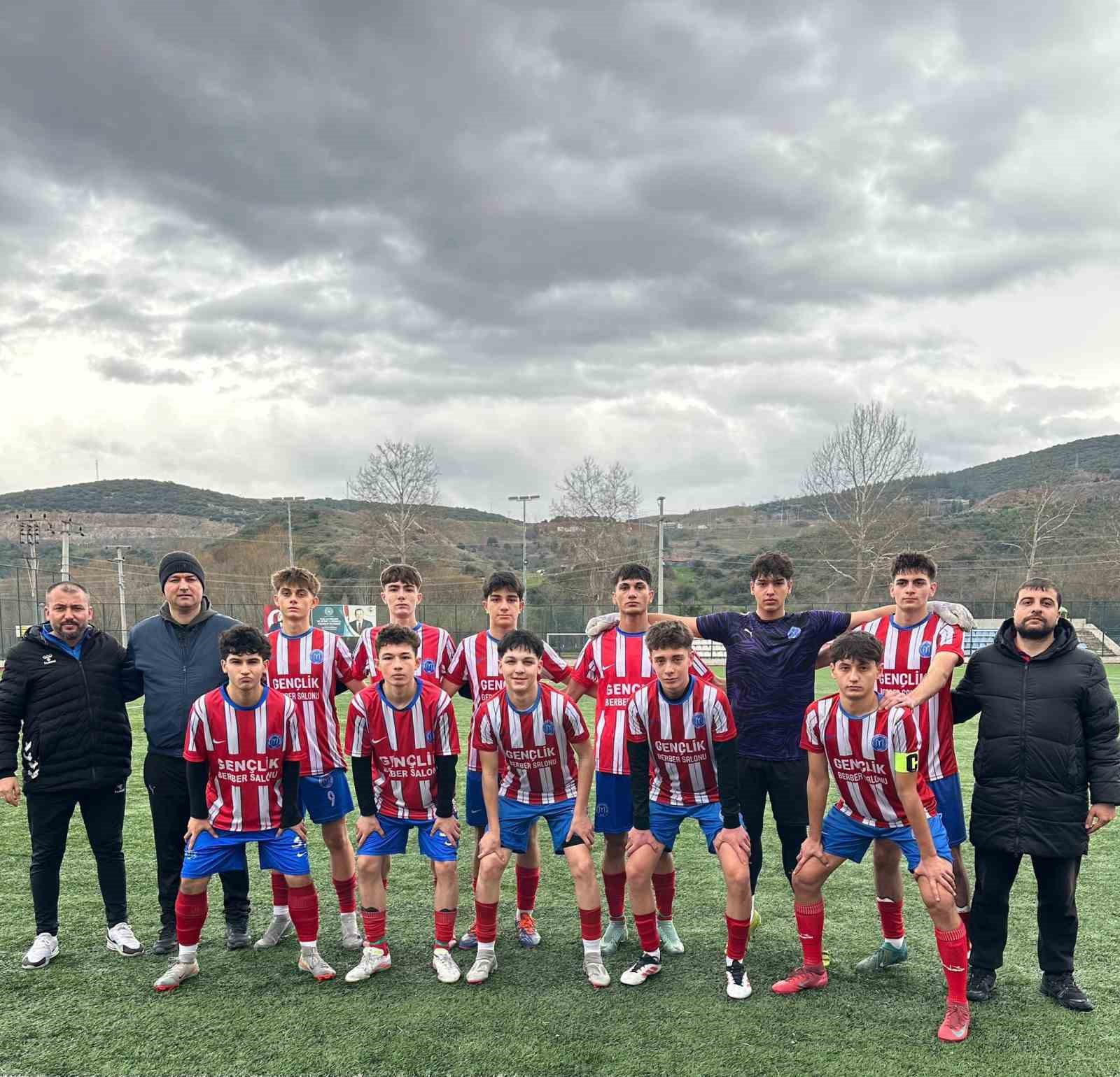 U16 Bilecik Gençler Ligi kıran kırana geçiyor