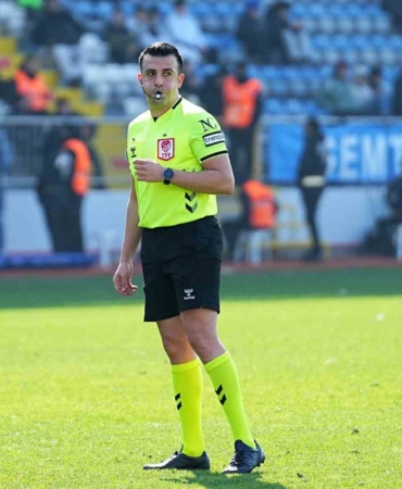 Beşiktaş - Göztepe maçının VAR’ı Ömer Faruk Turtay oldu