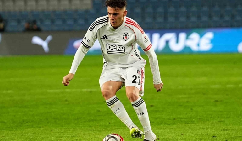 Trendyol Süper Lig: RAMS Başakşehir: 2 - Beşiktaş: 3 (Maç sonucu)