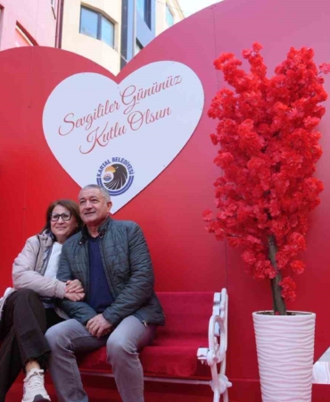 Kartal’da Sevgililer Günü coşkusu