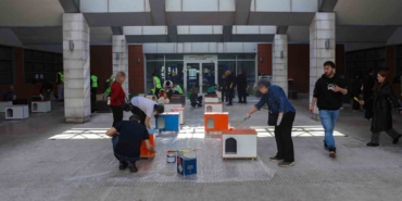 Can dostlara sıcak yuva