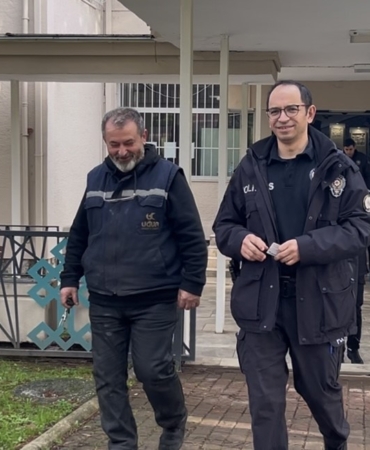 Bursa’da "pes" dedirten olay: Piknikte bulduğu top mermisini 10 gün evinde saklayıp müzeye getirdi