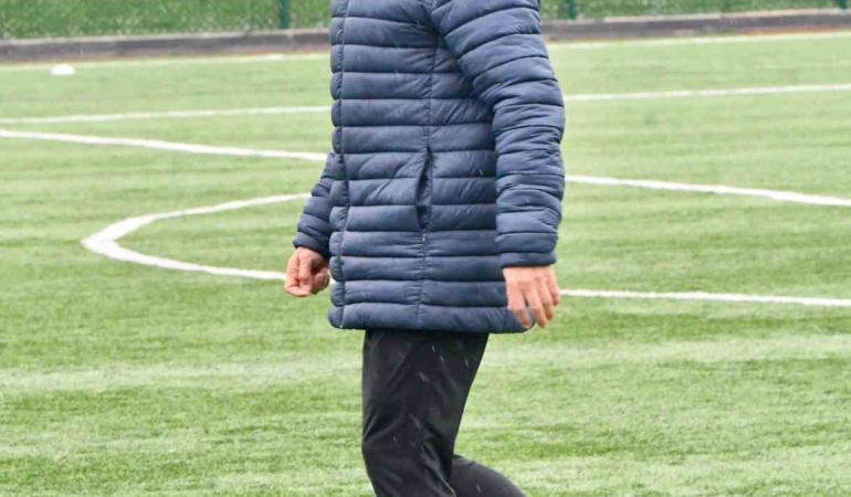 Balıkesirspor Teknik Direktörü Zafer Uysal: "Sahadaki iyi mücadelemiz skora yansımadı"