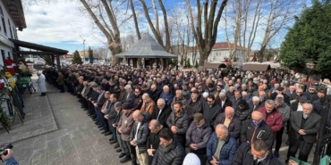 Eski milli futbolcu Tayfur Havutçu’nun vefat eden babası Sakarya’da toprağa verildi
