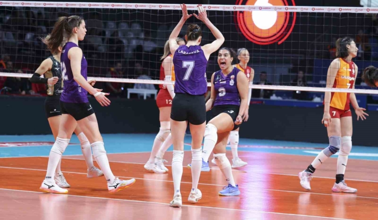 Sultanlar Ligi: Galatasaray: 3 - Zeren Spor: 1