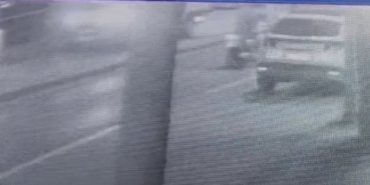 İki motosiklet böyle çarpıştı… 1’i hamile 2 yaralı