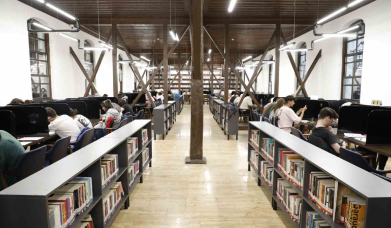 Nöbetçi Kitaphanelerden 816 bin 593 öğrenci faydalandı