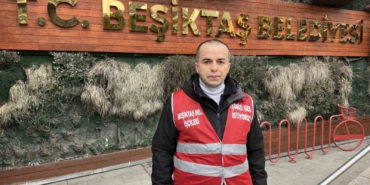 Beşiktaş Belediyesinde işten çıkarıldığını öne süren CHP’li üye 52 gündür eylemde