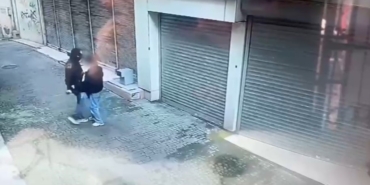 Tornavidalı kar maskeli gaspçı kamerada