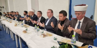 Kozlukebir Domruköy’de yüzlerce kişi iftarda buluştu