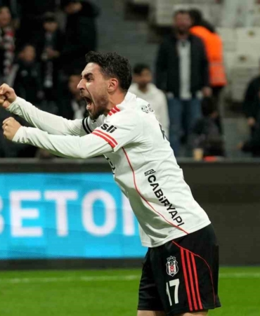 Kartal Kayra Yılmaz: "Kırılan ve üzülen tüm taraftarlarımızdan içtenlikle özür dilerim"