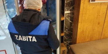 Bilecik’te kasaptaki tüketim tarihi geçmiş tavuk ve kokoreçe el kondu