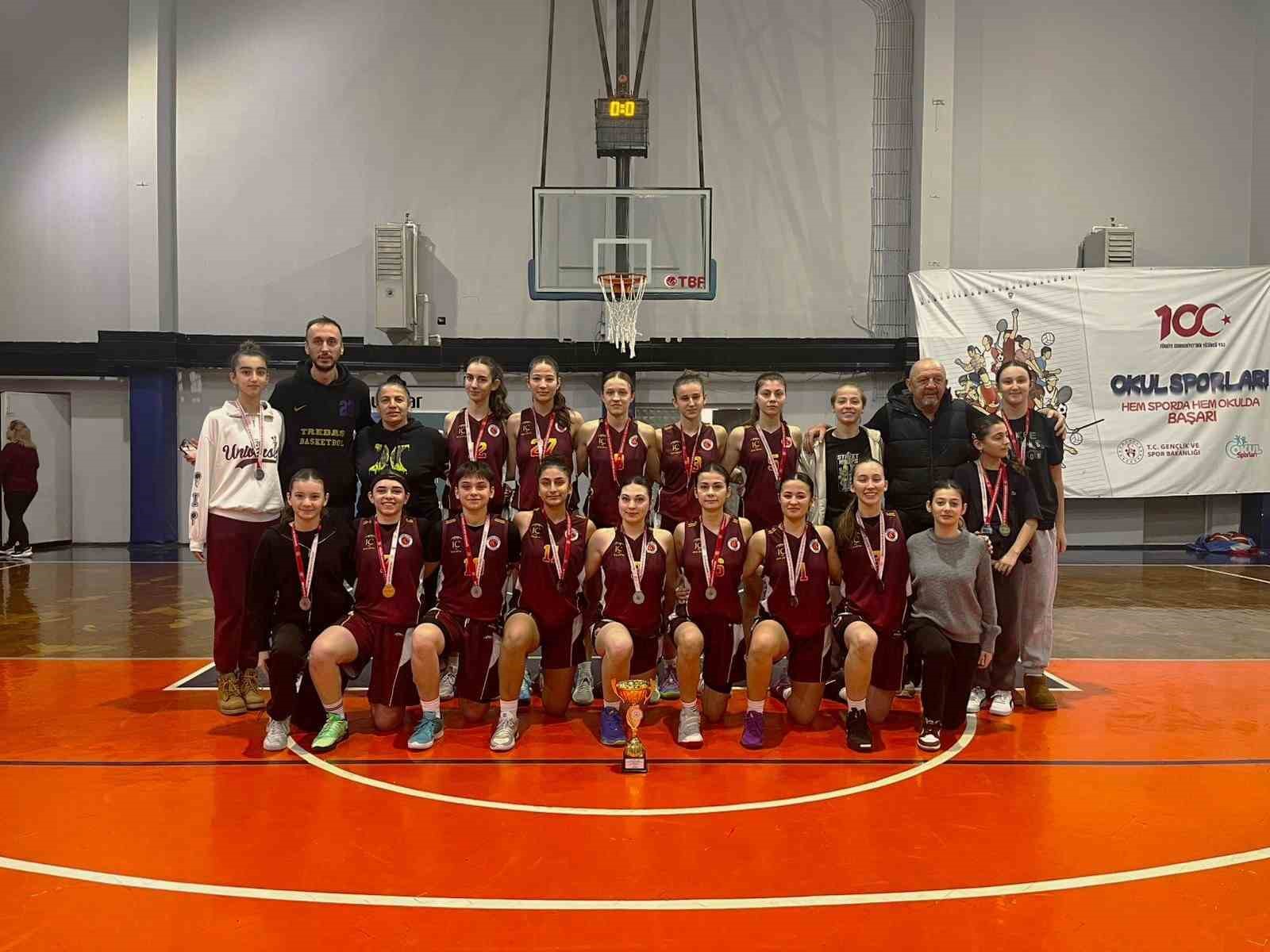 TREDAŞ Spor Kulübü U18 Kız Takımı namağlup il şampiyonu oldu