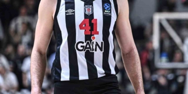 Beşiktaş’ta Ante Zizic hırsıyla panyayı kırdı, potayı parçaladı