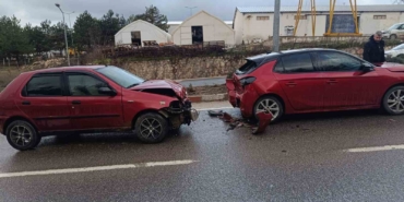 Bilecik’te zincirleme trafik kazası; 4 yaralı