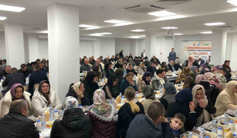 Balkanlar’da ilk iftar sofrası Kırcaali’de