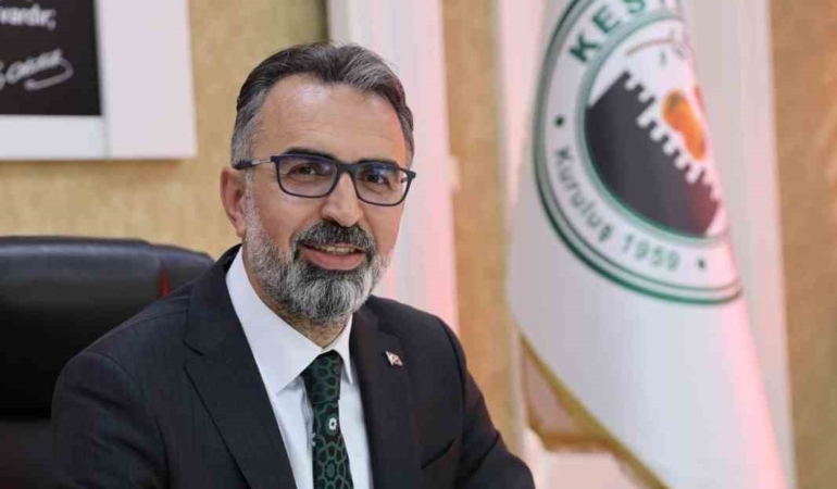 Başkan Erol: "6 Şubat’ı unutmadık, bir olduk, yaralarımızı birlikte sardık"