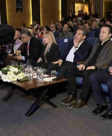 Esenler’de "5. Radyonun Yıldızları" ödülleri sahiplerini buldu