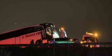 Sakarya’da Anadolu Otoyolu’nda 16 araçlık zincirleme kaza: 14 yaralı