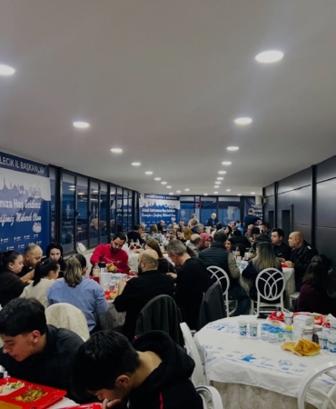 AK Parti Bilecik il yönetimi aynı sofrada buluştu