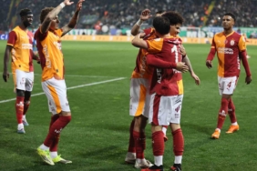 Galatasaray yenilmezlik serisini 9 maça çıkardı