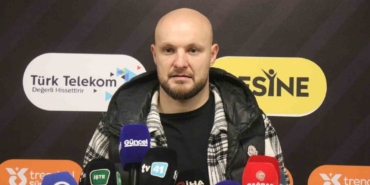 Gökhan Değirmenci: "Penaltı gibi gözüküyor, maalesef verilmedi"