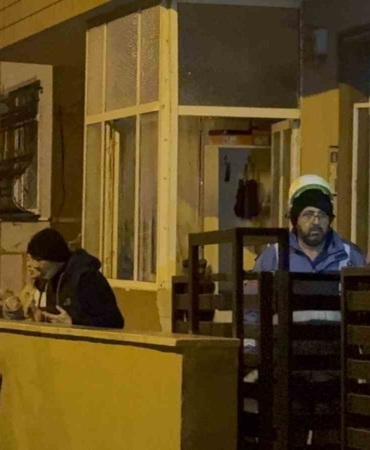 Kombiden çıkan yangın paniğe neden oldu