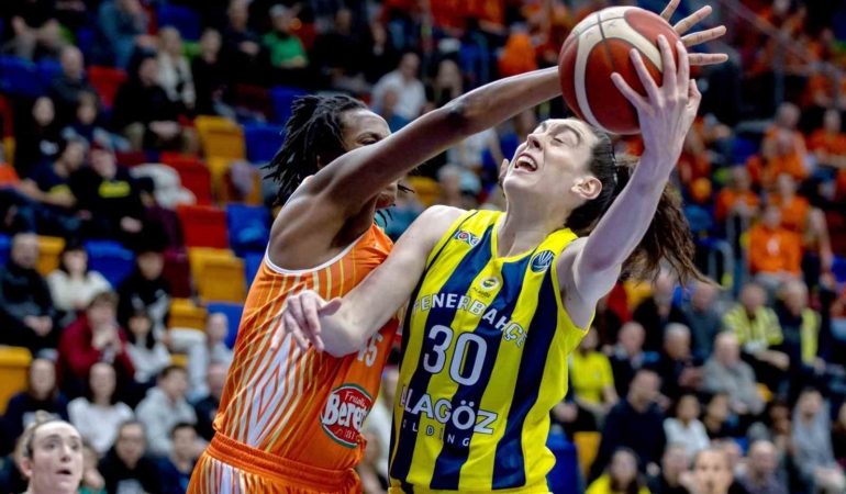 Breanna Stewart yeniden Fenerbahçe’de
