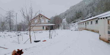 Sakarya’da yüksek kesimlerde kar, şehir merkezinde yağmur etkili oldu