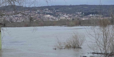 Edirne’de taşkın riski merkezde azaldı, yayılım Subaşı ve köylere kaydı