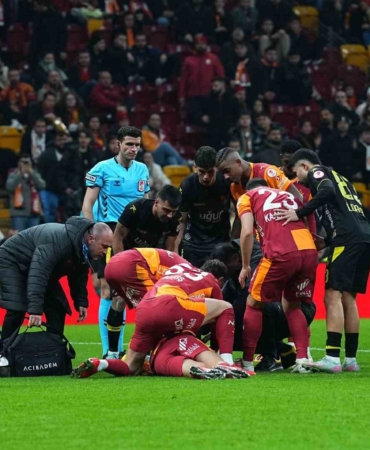 Ahmed Kutucu ile İsa Doğan kafa kafaya çarpıştı