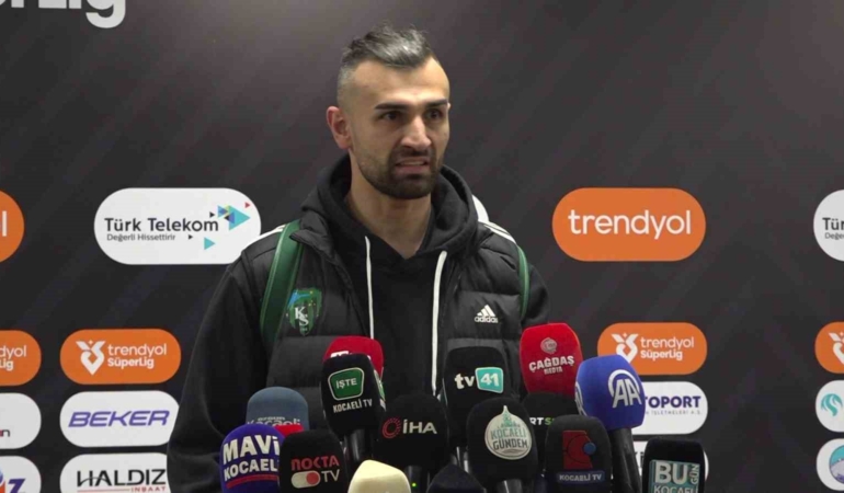Serdar Dursun: "Normalde kazanmamız gereken maçı 1 puanla devam ettik"