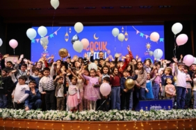 AK Parti İstanbul İl Başkanlığı’nda geleneksel çocuk iftarı düzenlendi