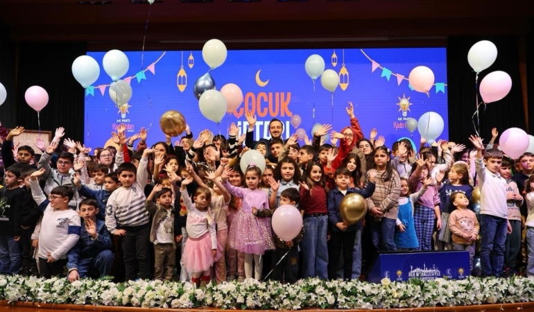 AK Parti İstanbul İl Başkanlığı’nda geleneksel çocuk iftarı düzenlendi