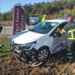 Pelitözü kavşağında trafik kazası; 3 yaralı