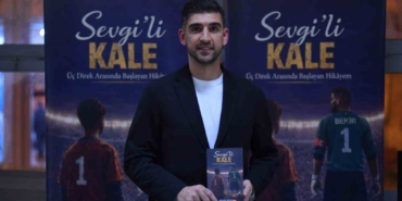 İnegölspor’un kalecisi Bekir Sevgi’nin "Sevgi’li kale" isimli kitabının lansmanı yapıldı