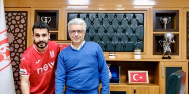 Balıkesirspor Serhat Velioğlu’nun sözleşmesini uzattı