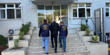 Çanakkale’de çeşitli suçlardan aranan 11 şüpheli tutuklandı