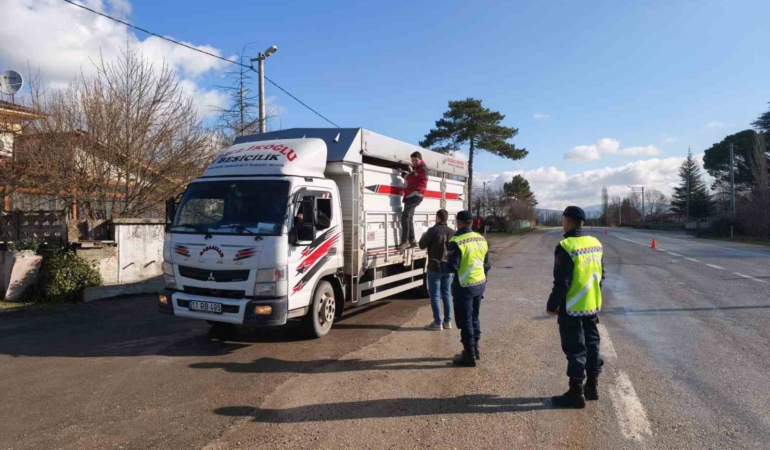 Bilecik’te müşterek yol kontrol ve denetim faaliyeti