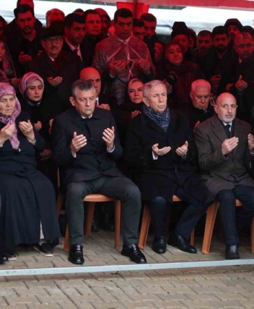 Başkan Mustafa Bozbey’den deprem bölgesine ziyaret