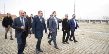 Başkan devreye girdi, canlı hayvan pazarı yeniden açıldı