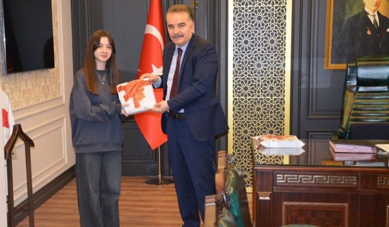 TÜBİTAK bölge şampiyonlarından Kaymakam Odabaş’a ziyaret