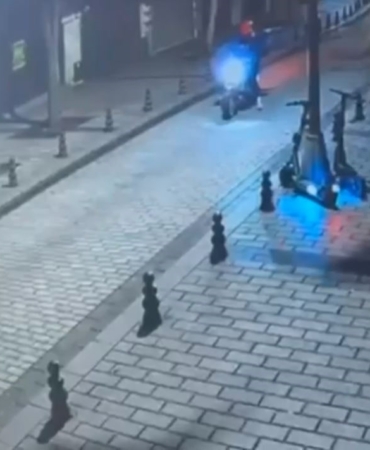 İstanbul’da iş yerlerini silahla ateş açan 7 şüpheli yakalandı