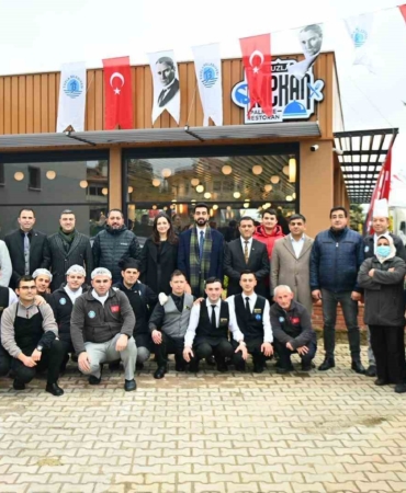 Tuzla Mekan Palmiye yenilenen yüzüyle hizmete açıldı