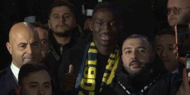 Fenerbahçe’nin yeni transferi Sidiki Cherif, İstanbul’da